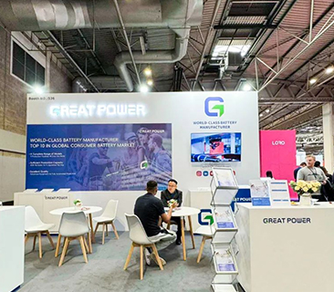 首次亮相The Vaper Expo UK，鵬輝消費電池引領(lǐng)電子煙嶄新技術(shù)潮流